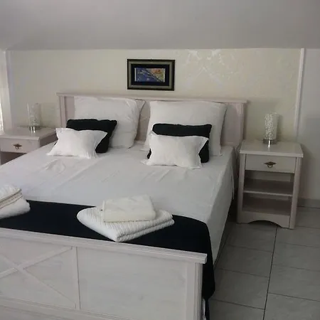 Josip * Корчула